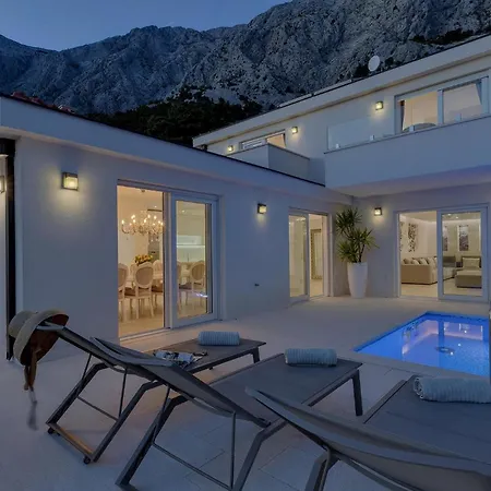 Prestige Baška Voda