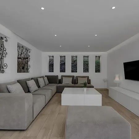 Prestige * Baška Voda